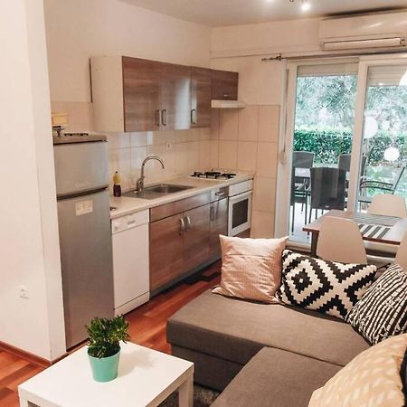 Cosy Apartment In A Quiet Neighborhood Zadar Exterior photo